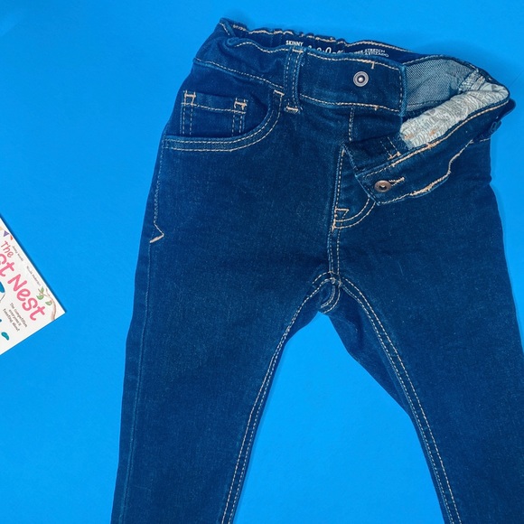 Cat & Jack Super Stretch Skinny Jeans 👖 - Picture 3 of 5